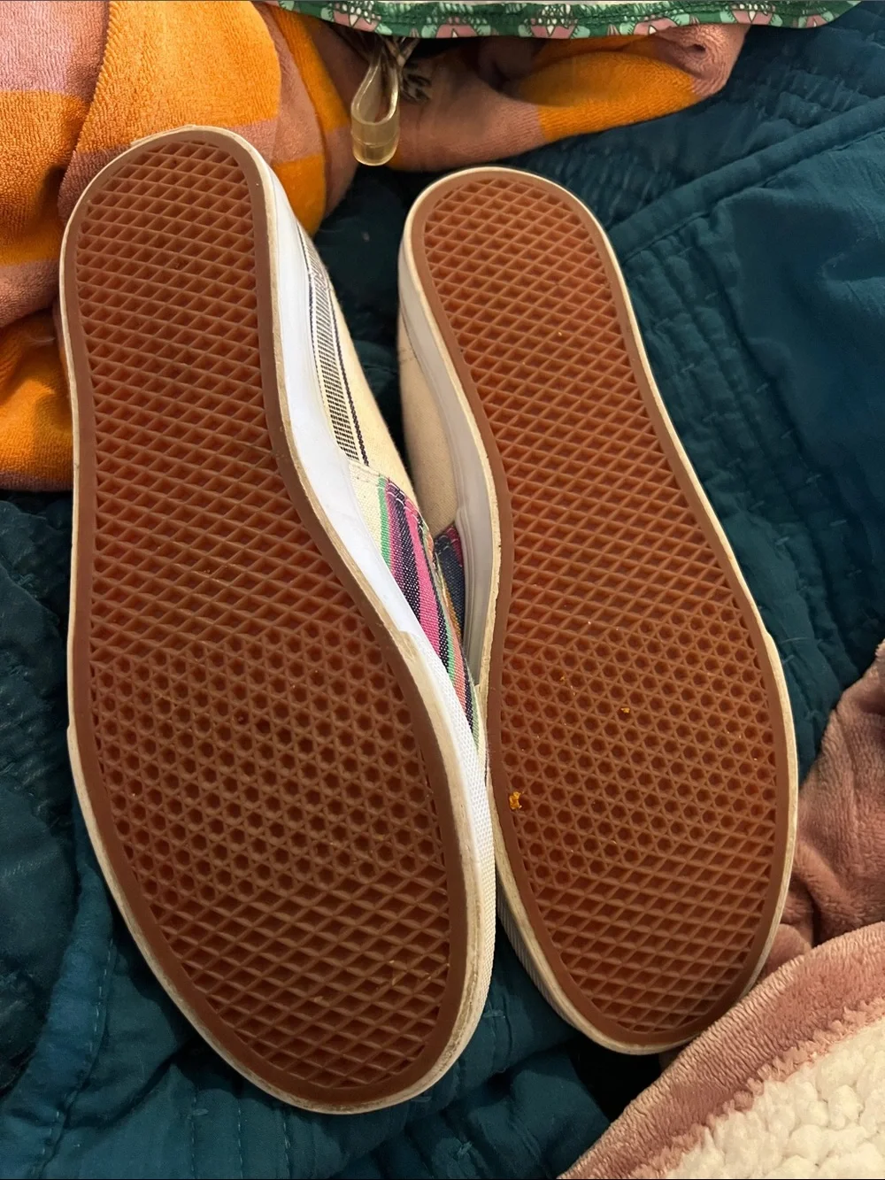 Vans Canvas Low-Top Sneakers in Cream, Pink, Purple, Teal